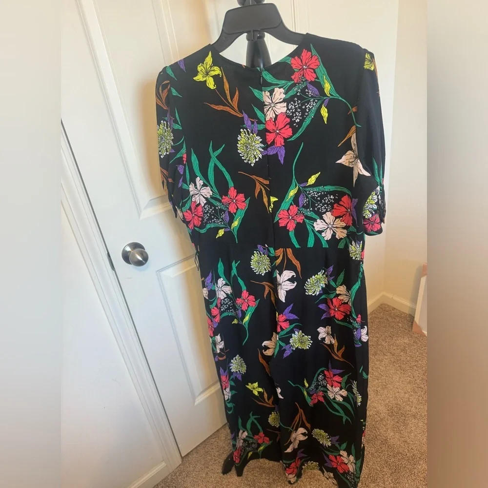 Worthington jumpsuit romper size L floral wide leg Tie Waist Zip Back - Picture 5 of 7